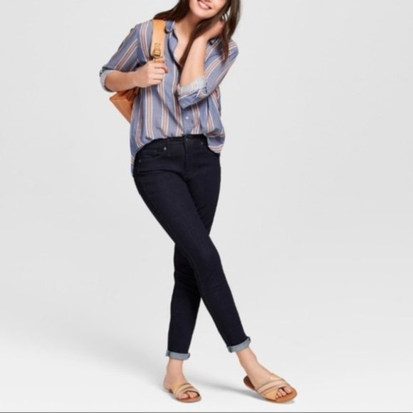 Universal Thread High Rise Skinny Dark Wash Jeans - Picture 1 of 1